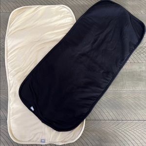 Kyte baby burp cloth lot of 2 black & taupe